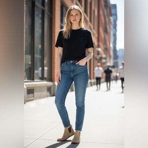 Sanuk Women's Pair O Dice Suede Boots Mid Bootie Sneaker Tan Size 8